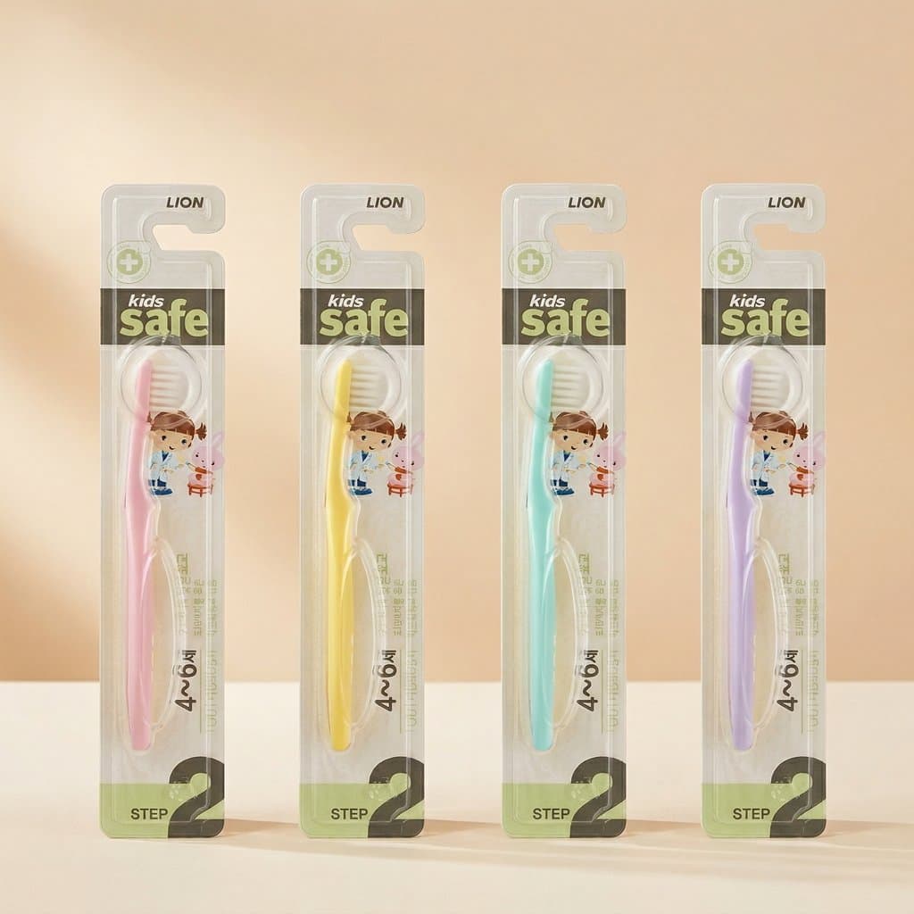 Детская зубная щетка "Kids safe toothbrush" (  4-6 лет)