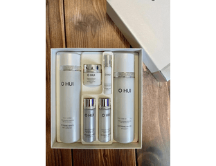 O HUI EXTREME WHITE 2 pcs Special Set набор отбеливающей косметики для лица — фото 1
