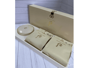 Кушон с омолаживающим эффектом The History of Whoo Luxury Golden Cushion Glow (21 Light Beige, 15 г × 2) — фото 1