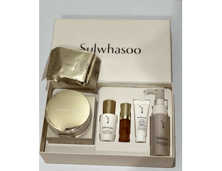 Кушон для идеального макияжа SPF50+/PA+++ Sulwhasoo Perfecting Cushion Set — фото 1