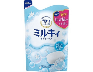 Молочное мыло для тела с ароматом белых цветов Cow Brand Milky Body Soap White Flowers (400 мл, м/у) — фото 1