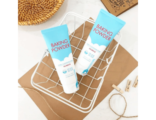 Очищающая пенка 3 в 1 с содой ETUDE Baking Powder Pore Cleansing Foam 160мл — фото 1