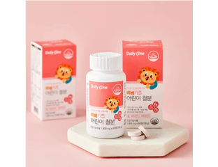 Daily One Bebekids Детский железо +C и D  со вкусом клубники, на 60 дн с 3 лет — фото 1
