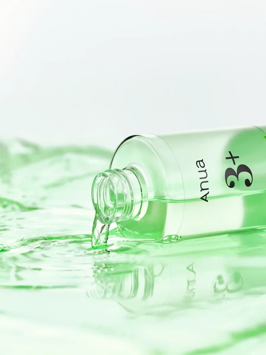 Тоник с 3% азелаиновой кислоты и центеллой Anua Azelaic Acid 3 Cica Skin Clarifying Toner 250 мл — миниатюра 3