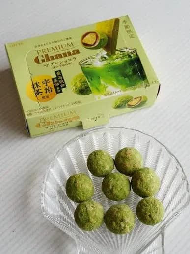 Lotte  Премиальный шоколад Сабле  во вкусом матча Удзи. Ghana Premium Deep Uji Matcha 65 гр, Япония — миниатюра 3