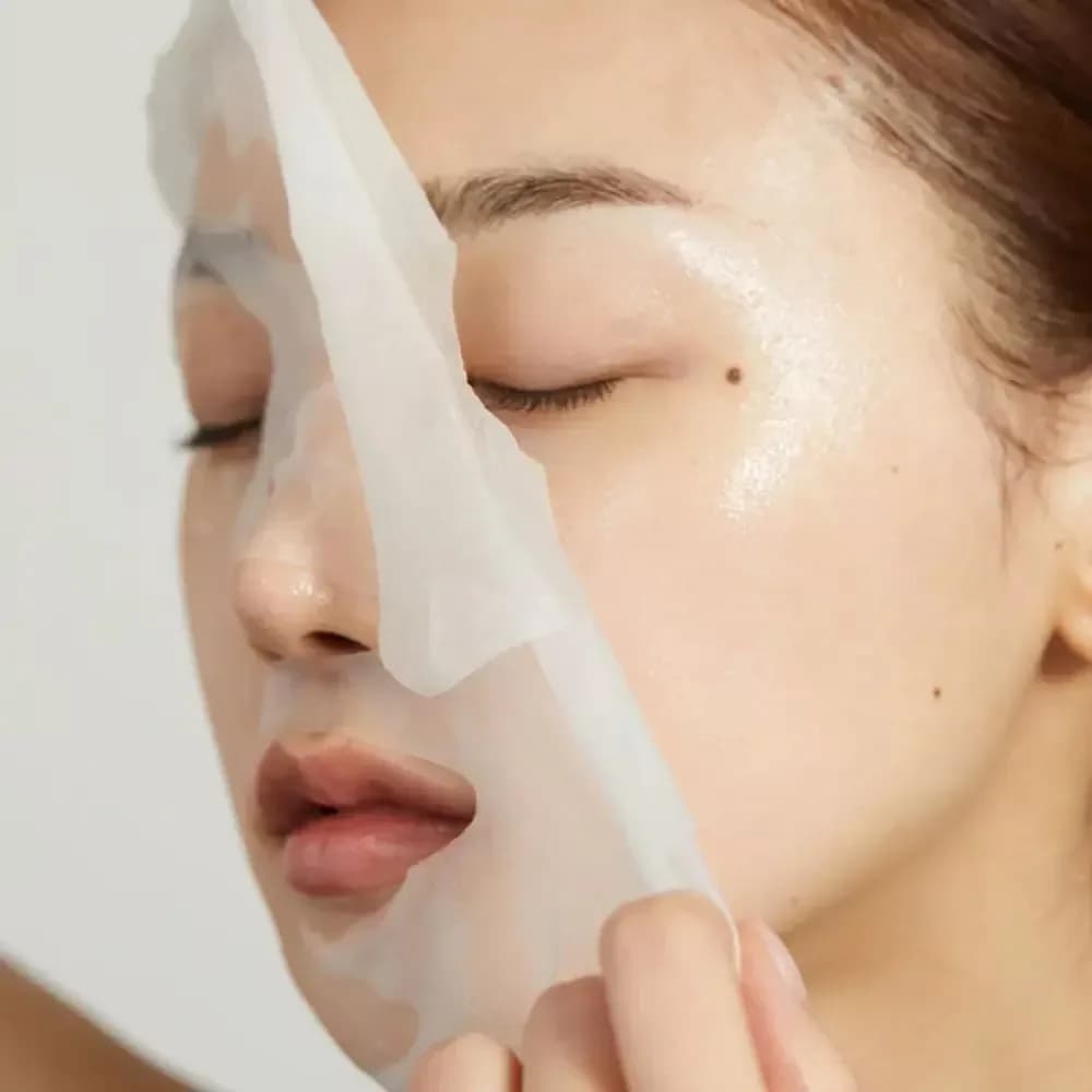 Омолаживающая тканевая маска с пептидами для сияния кожи Medicube Deep Peptide Radiance Mask — миниатюра 5