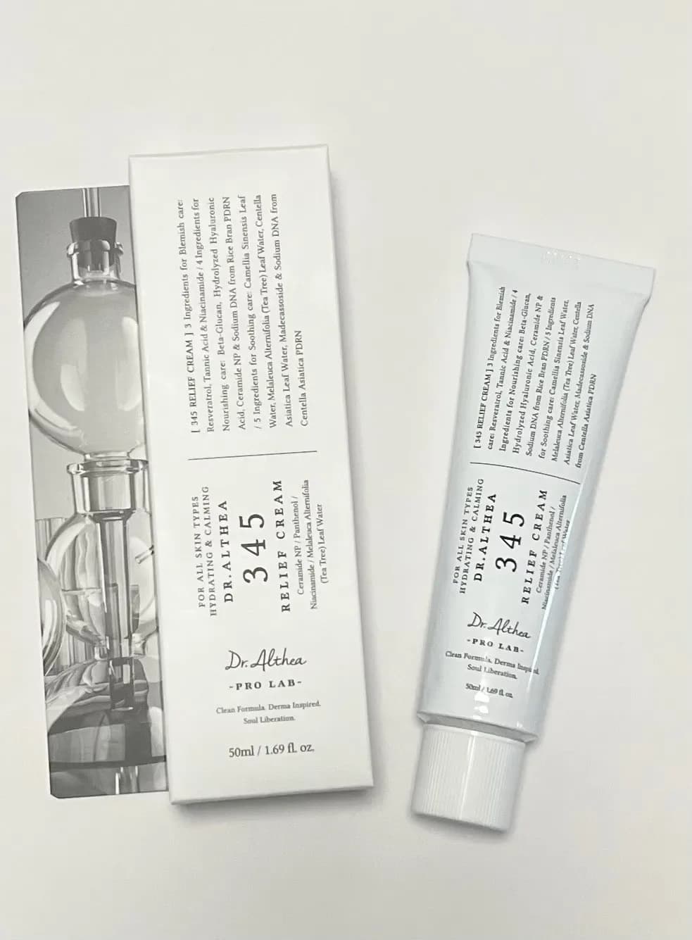 Легкий успокаивающий крем с ресвератролом Dr. Althea 345 Relief Cream — фото 1