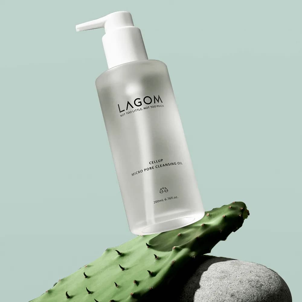 Мягкое гидрофильное масло с микромицеллами Lagom Cellup Micro Cleansing Oil — фото 1