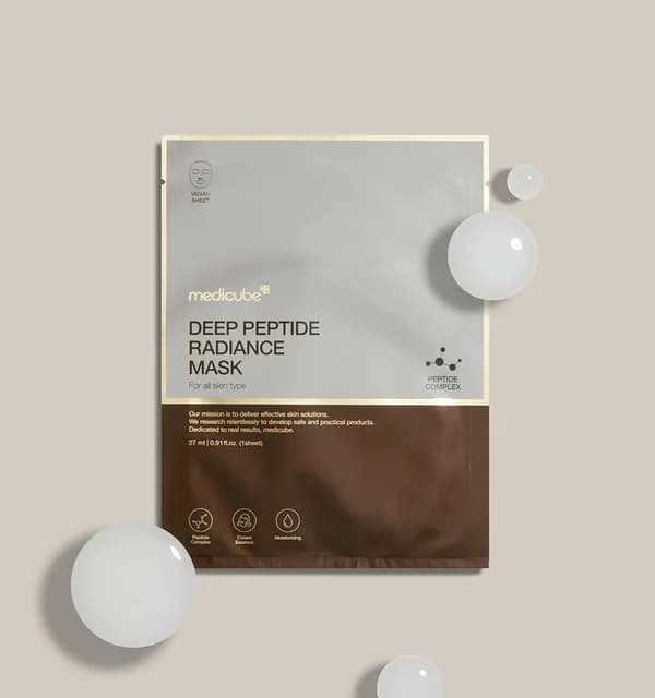 Омолаживающая тканевая маска с пептидами для сияния кожи Medicube Deep Peptide Radiance Mask — фото 1