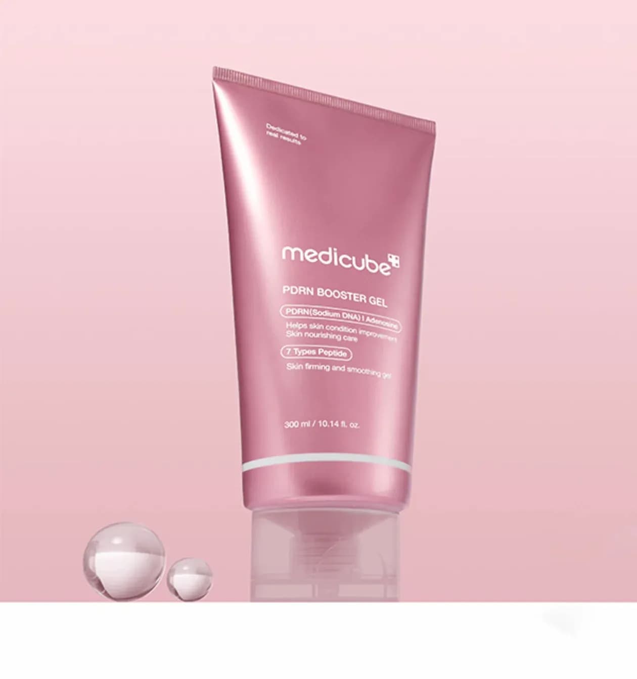 Глубоко очищающая пенка-скраб для сужения пор с красной глиной Medicube Red Cleanser Pore Pore Scrub Foam — фото 1