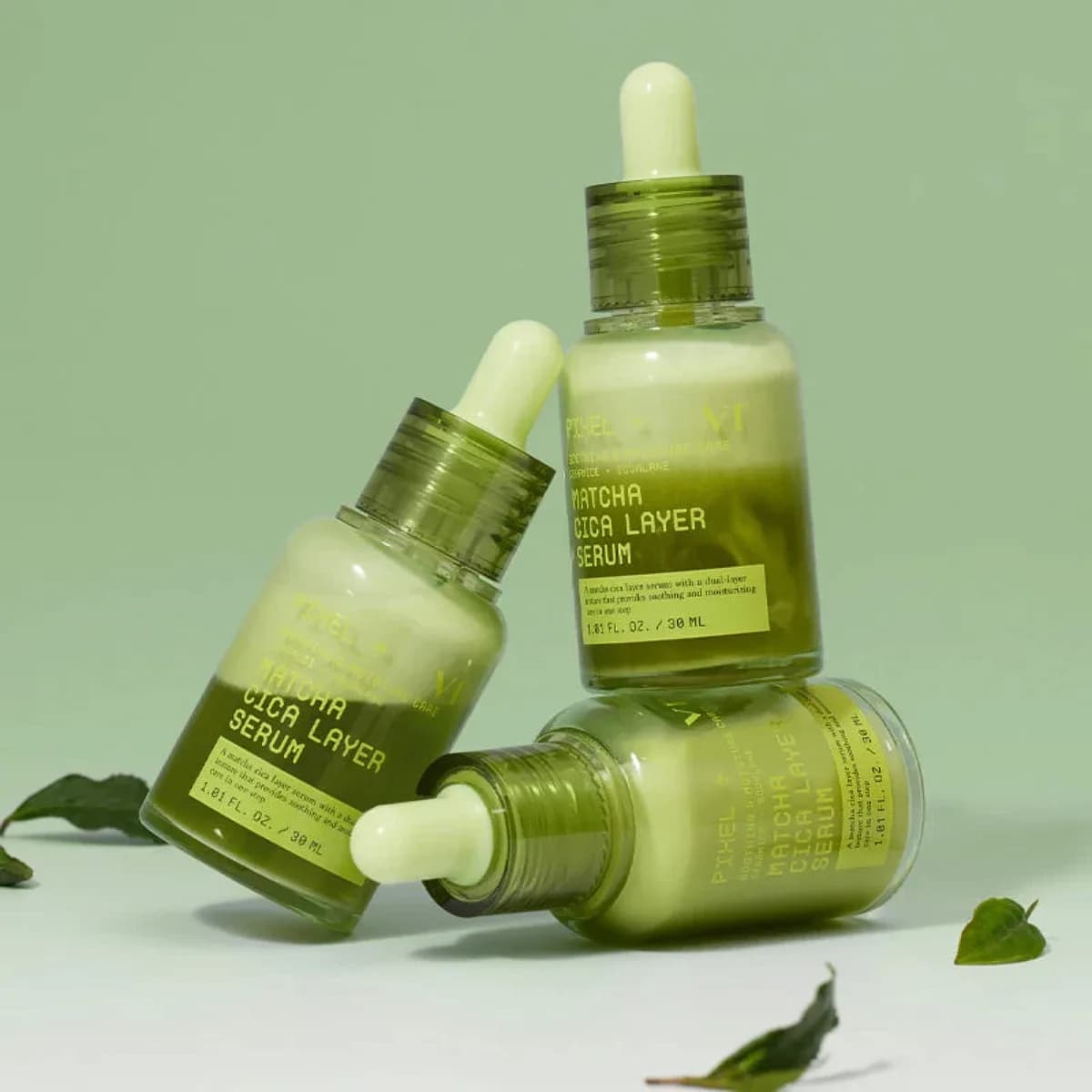 Успокаивающая двухфазная сыворотка с матчей и церамидами VT Cosmetics Matcha Cica Layer Serum — фото 1