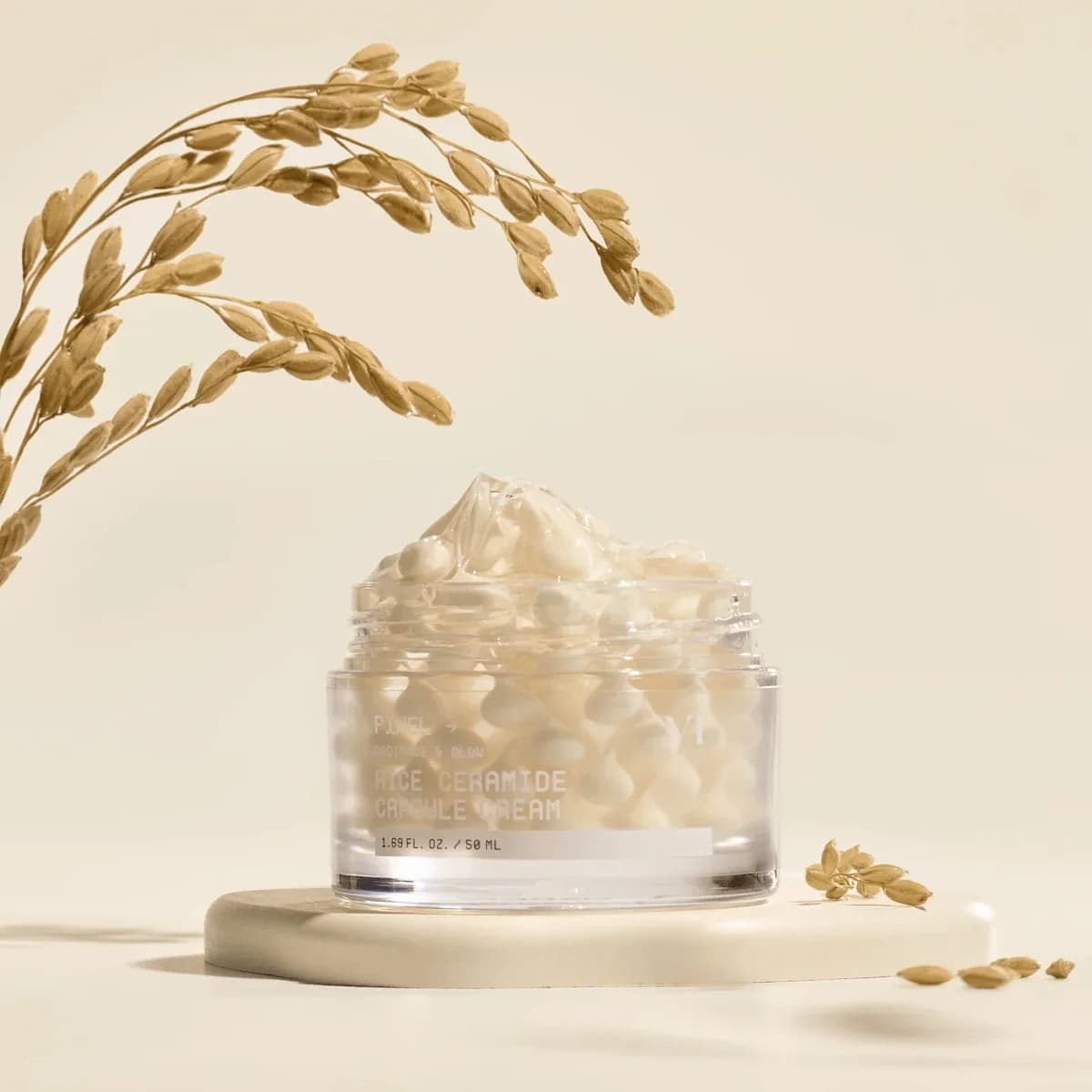 Капсульный крем с рисом и церамидами для выравнивания тона VT Cosmetics Rice Ceramide Capsule Cream — фото 1